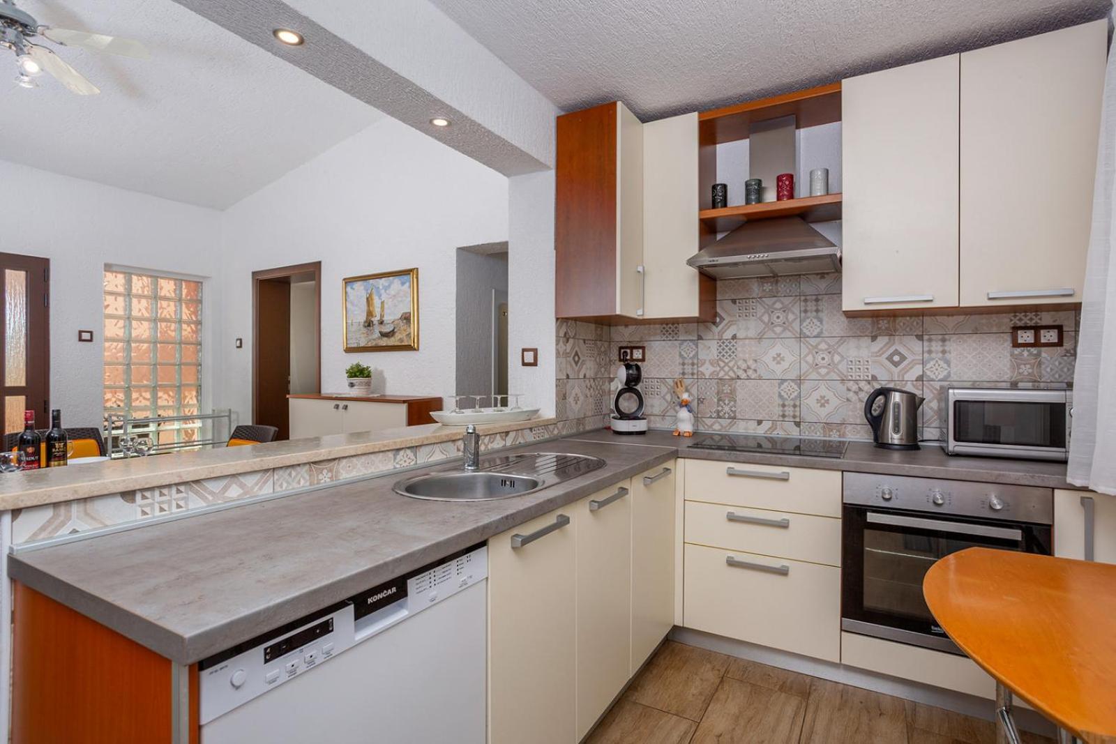 Pinezići Apartments Villa Temer מראה חיצוני תמונה