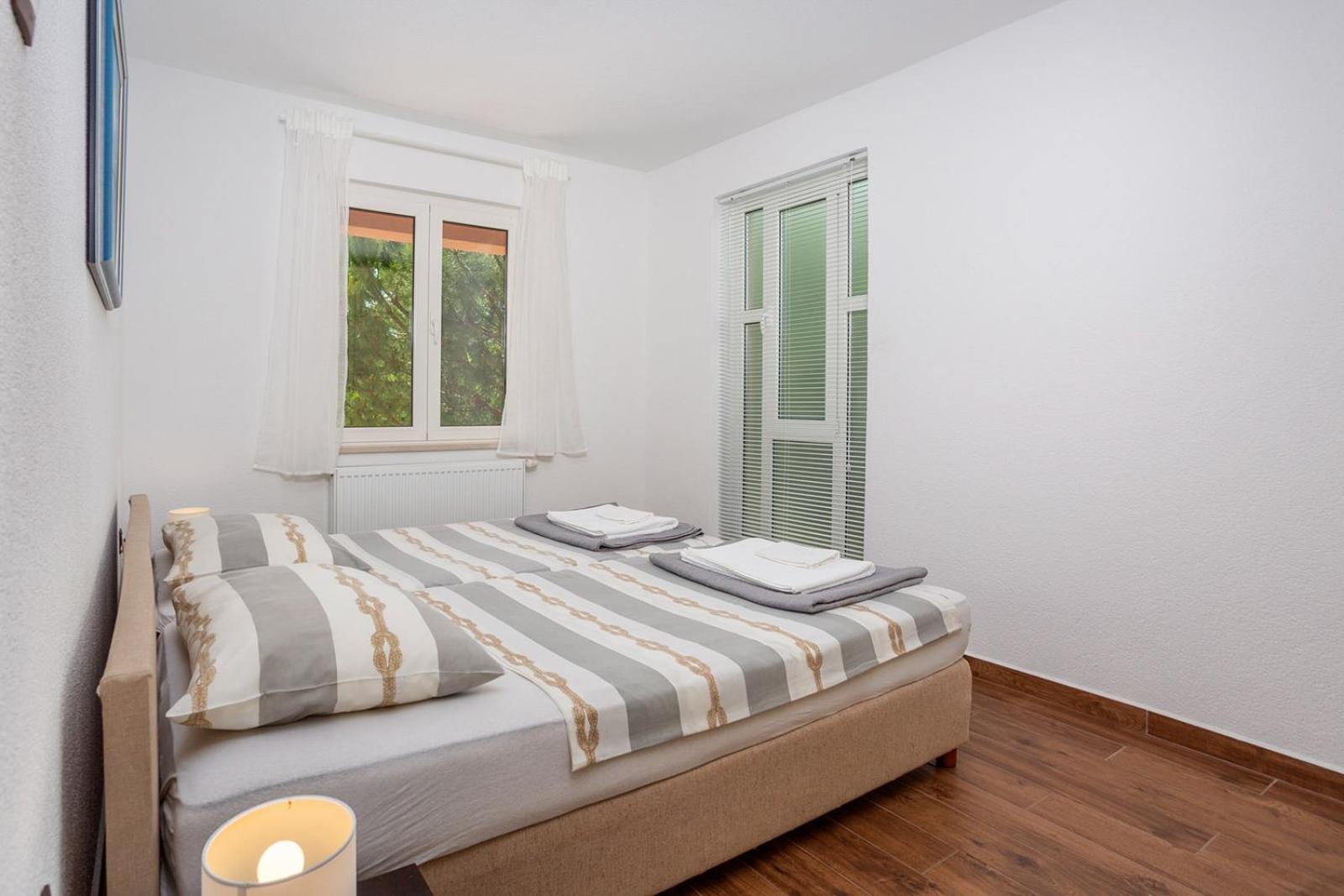 Pinezići Apartments Villa Temer מראה חיצוני תמונה